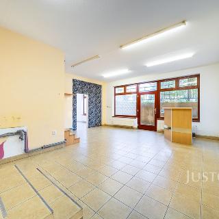 Prodej obchodu 63 m² Třeboň, Svobody