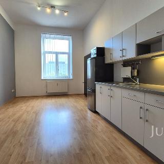 Pronájem bytu 4+kk 79 m² Písek, Pražská