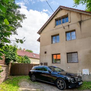 Prodej rodinného domu 175 m² Peruc, Na Rynečku