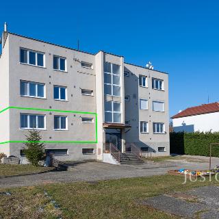 Prodej bytu 3+1 87 m² Nezdenice