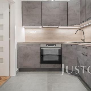 Pronájem bytu 1+1 32 m² Praha, Krásova