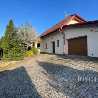 Pronájem rodinného domu 141 m² Roudné