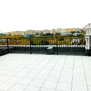 Prodej bytu 2+kk 48 m² Praha, Čenětická