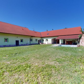 Prodej rodinného domu 340 m² Všemyslice, 