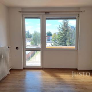 Pronájem bytu 2+1 54 m² Písek