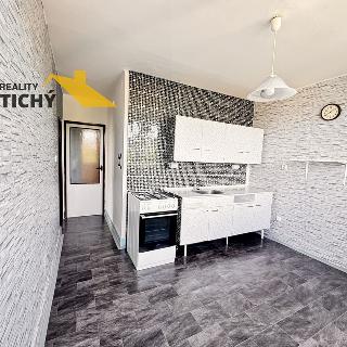 Prodej bytu 3+1 71 m² Náchod, Pražská