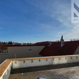 Prodej bytu 3+kk 74 m² Hostivice, Čsl. armády