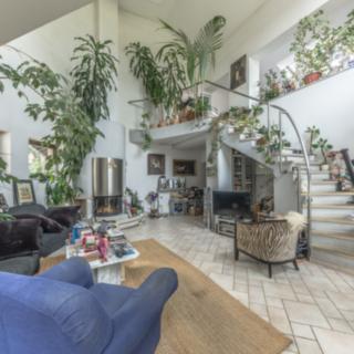 Prodej rodinného domu 309 m² Jesenice