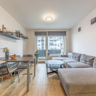 Prodej bytu 2+kk 55 m² Praha, Pod Harfou