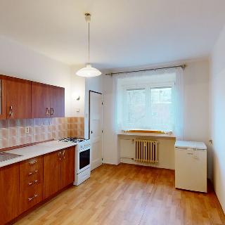 Prodej bytu 2+1 58 m² Praha, Bajkalská