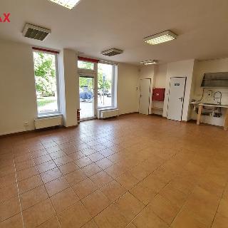 Prodej obchodu 48 m² Praha, Kudrnova