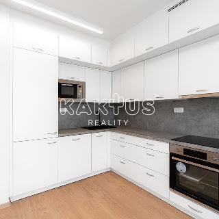 Pronájem bytu 4+kk 83 m² Ostrava