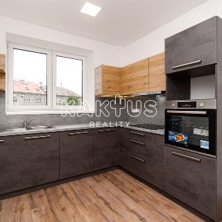 Pronájem bytu 2+1 81 m² Ostrava, Oblá