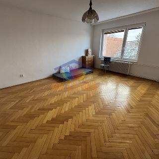 Pronájem bytu 2+1 55 m² Frýdek-Místek, 17. listopadu