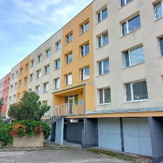 Prodej bytu 4+1 93 m² Hořovice, U Remízku