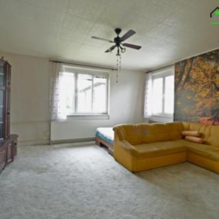 Prodej bytu 2+1 95 m² Nýrsko, Klostermannova