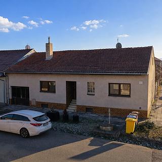 Prodej rodinného domu 98 m&sup2; Opatovice