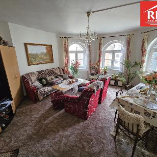 Prodej bytu 2+1 75 m² Mariánské Lázně, Družstevní