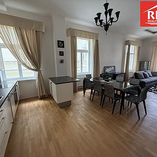 Prodej bytu 3+kk 80 m² Mariánské Lázně
