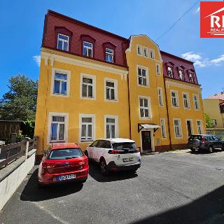 Prodej bytu 2+1 45 m² Mariánské Lázně, Hlavní třída