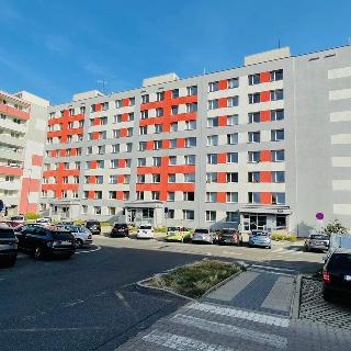 Pronájem bytu 3+1 78 m² Kladno, Václava Rabase