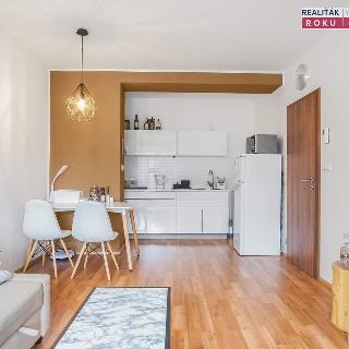 Pronájem bytu 2+kk 45 m² Brno, Rostislavovo náměstí