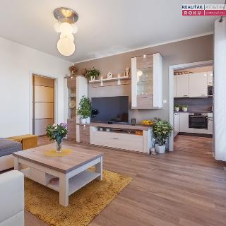 Prodej bytu 4+1 72 m² Brno, Vedlejší