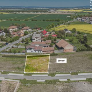 Prodej stavební parcely 680 m² Černilov