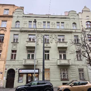 Pronájem bytu 1+1 37 m² Praha, Jaromírova