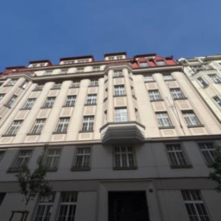 Pronájem bytu 3+kk 94 m² Praha