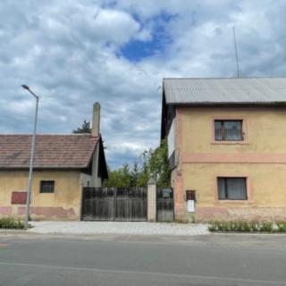 Prodej rodinného domu 250 m² Travčice