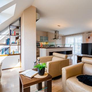 Prodej rodinného domu 265 m² Praha, K Šafránce