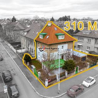 Prodej rodinného domu 268 m² Praha, U kolejí