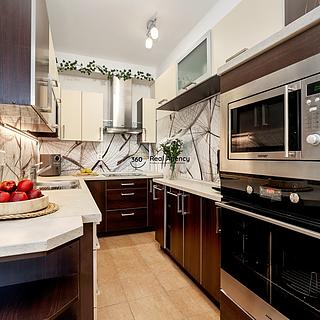 Prodej bytu 2+kk 63 m² Praha