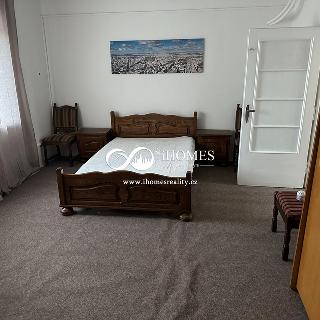 Pronájem rodinného domu 55 m² Praha, Tálínská