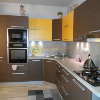 Pronájem bytu 2+1 73 m² Hradec Králové