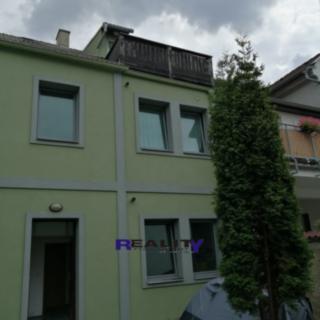 Pronájem bytu 2+1 46 m² Podbořany, 