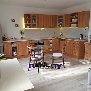 Prodej bytu 3+kk 65 m&sup2; Podbořany