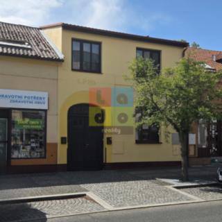 Pronájem bytu 2+1 59 m² Lysá nad Labem, Masarykova