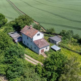 Prodej rodinného domu 341 m&sup2; Močovice