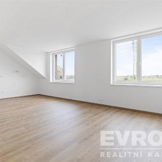 Prodej bytu 3+kk 88 m² Chotěboř, Maková