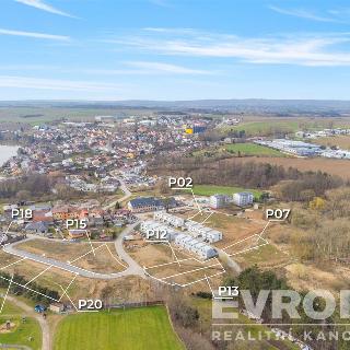 Prodej stavební parcely 742 m² Polná