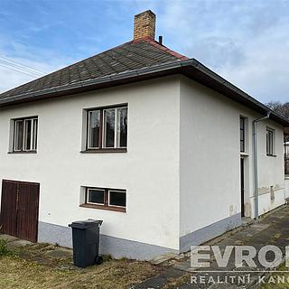 Pronájem vily 128 m&sup2; Úsobí