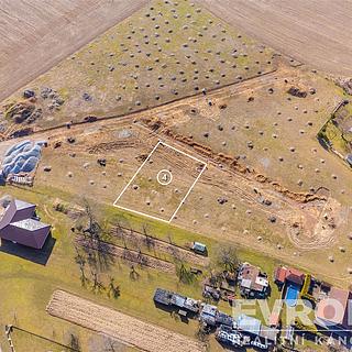 Prodej stavební parcely 1009 m&sup2; Zvěstovice