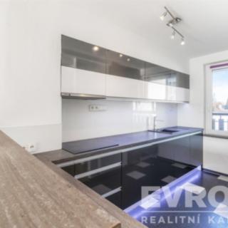 Prodej bytu 3+kk 120 m² Jihlava, Olbrachtova