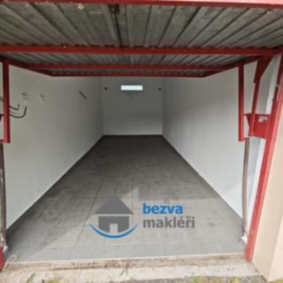 Pronájem garáže 17 m² Skuteč, 