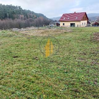 Prodej stavební parcely 1 253 m² Klokočí, 