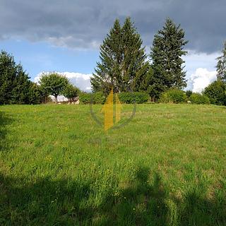 Prodej stavební parcely 1586 m&sup2; Karlovice