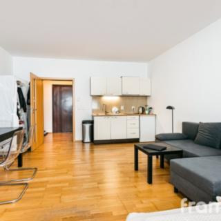 Pronájem bytu 1+kk, garsoniery 42 m² Brno