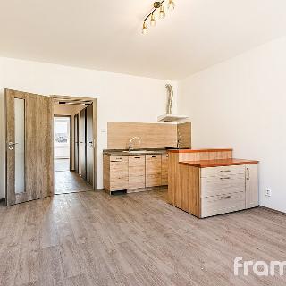 Pronájem bytu 3+kk 75 m² Brno, Mášova